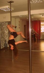 Фотография Butterfly pole dance class 1